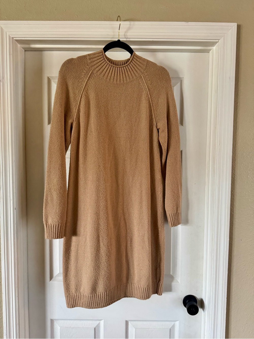 Banana Republic Camel Long Sleeve Knit Dress